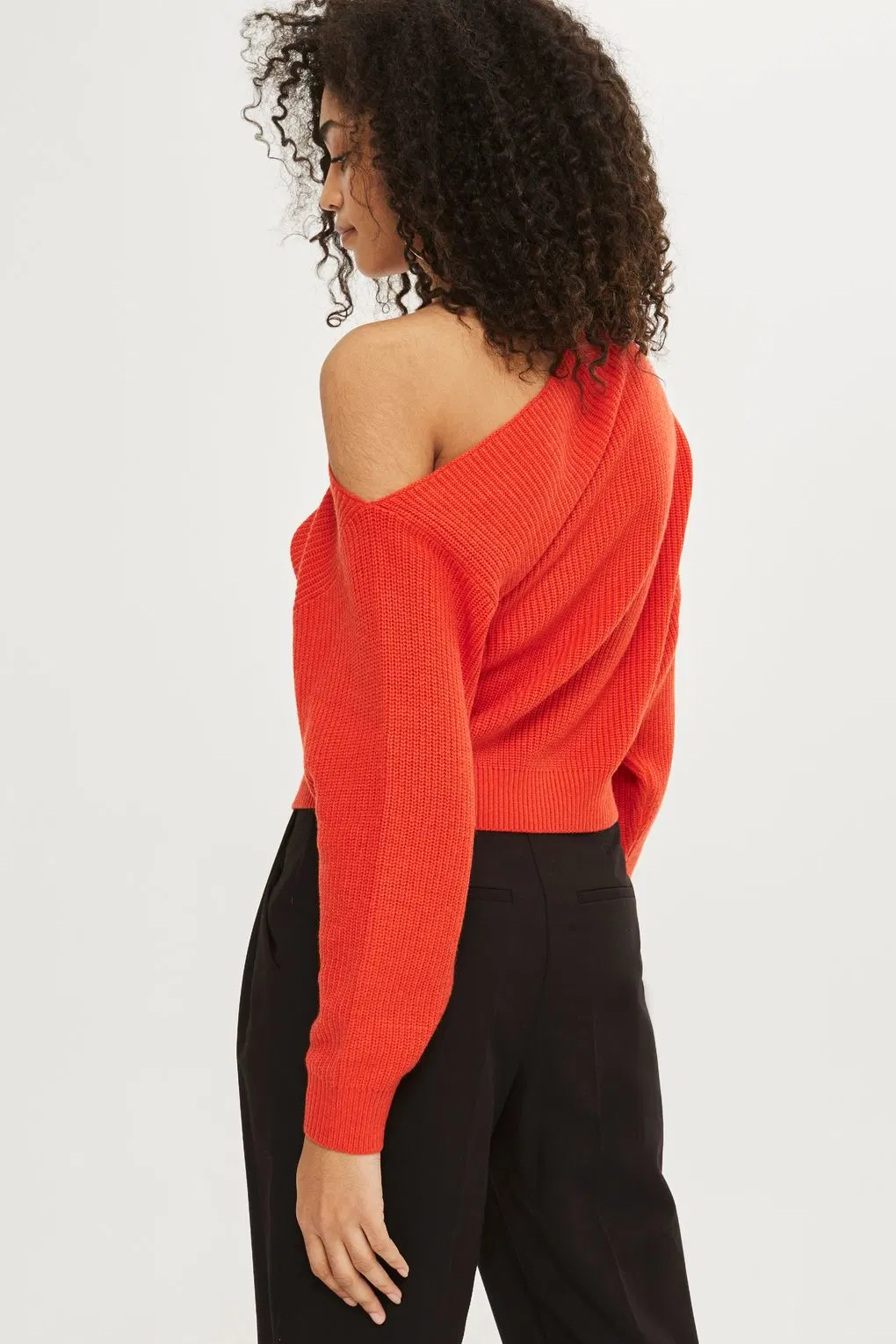 Women Fashion off Shoulder Cropped Sweater with Cashmere