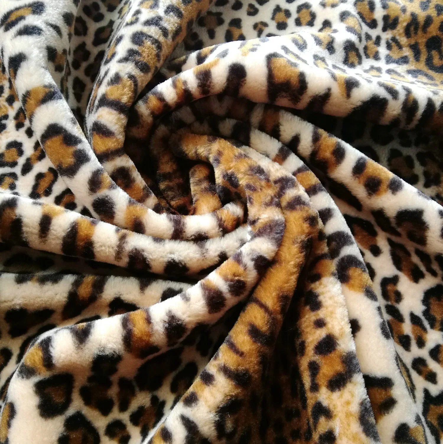 Faux Fur la impresión de grano leopardo vestido de lujo para