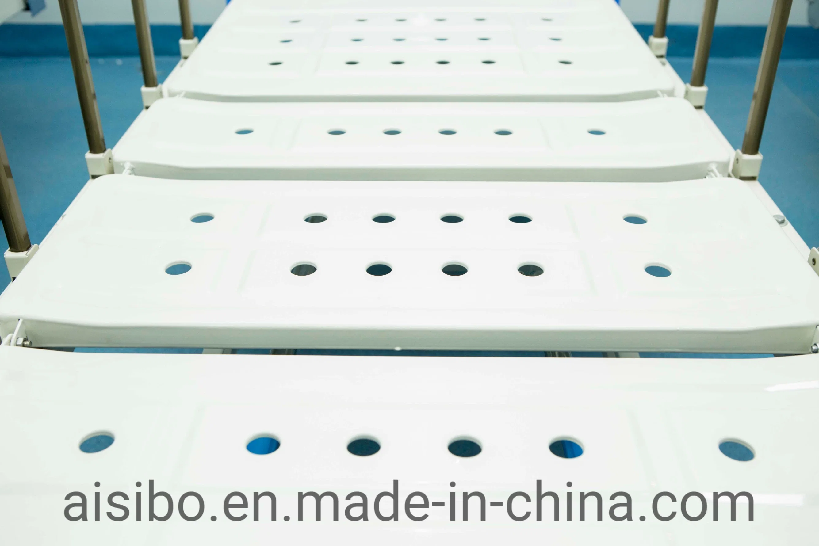 E and ISO Manufacturer Wholesale/Supplier Good Quality Medical Furniture Folding Manual Patient Nursing Hospital Bed