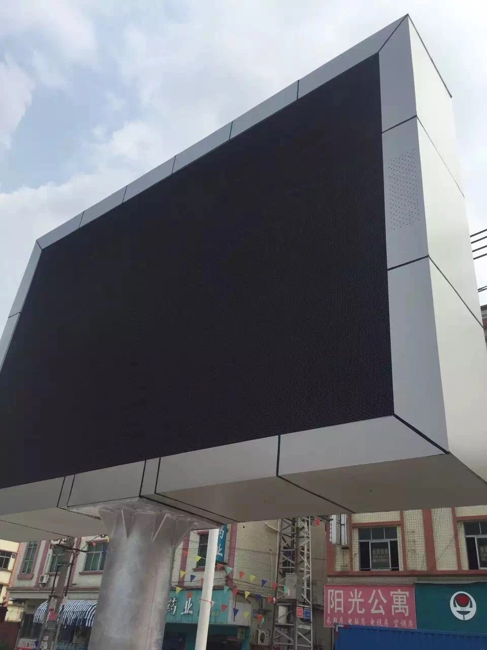 Novastar and Linsn System P10 Outdoor LED Advertising Display Modules