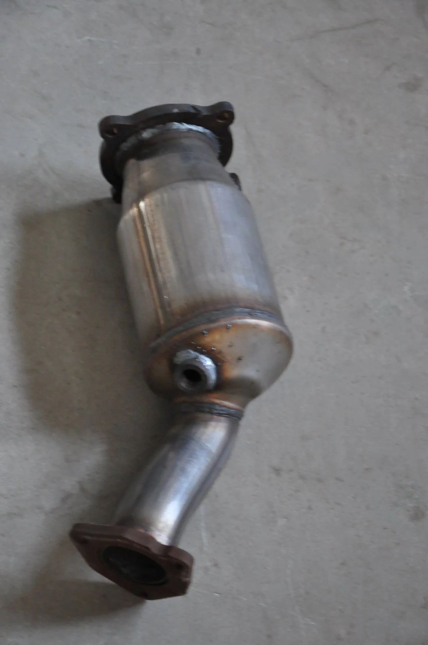 Three-Way Catalytic Converter/Price-Advantaged Wholesale/Supplier Automotive Accessories.