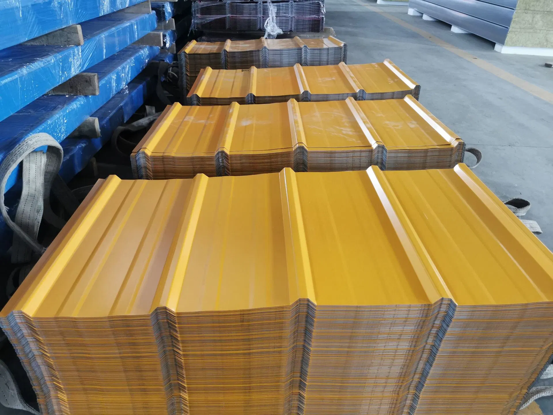 Metal Roof Sheet PPGI PPGL Building Material Trapezoidal Sheet Color Coated Zinc Dx51d A653 Z275 Gi Roofing Prepainted Galvanized Corrugated Steel Roofing Sheet