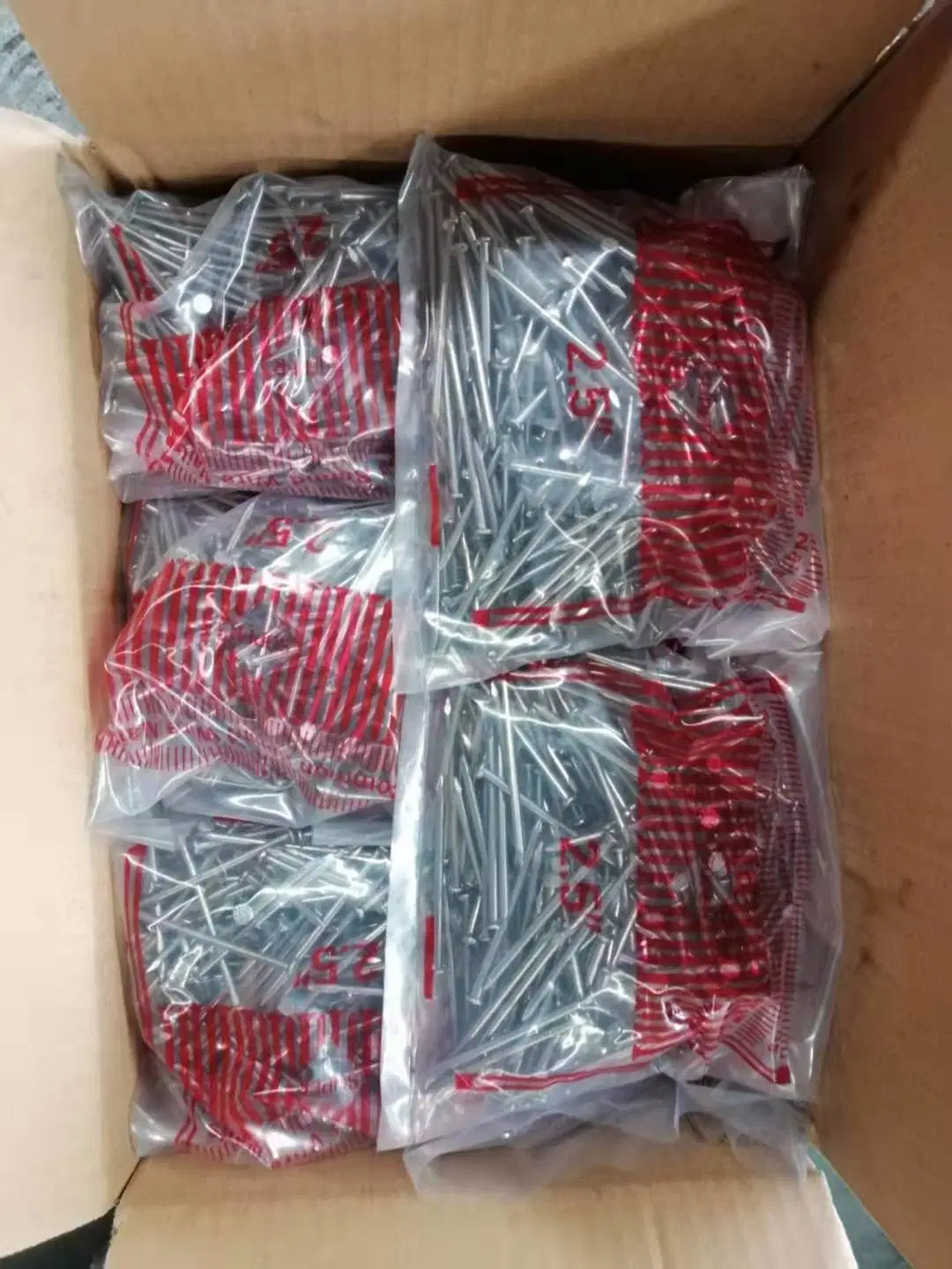 Comaccord de alambre de acero de alta calidad de las uñas fabricante en China fábrica de clavos de cable cable común de la uña con el precio