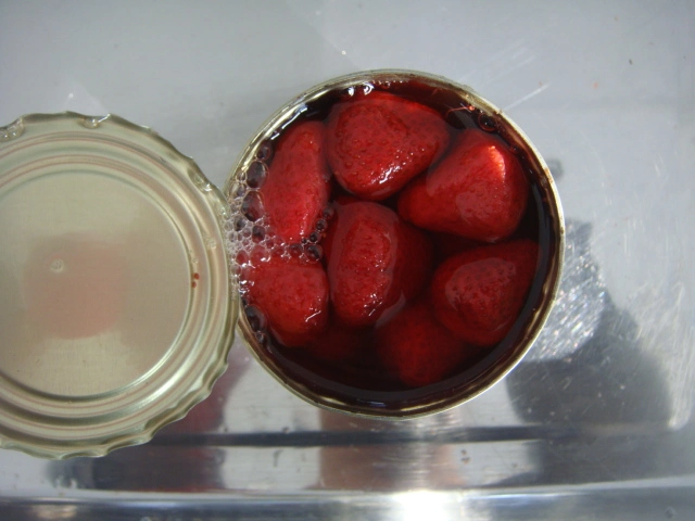 Top-Qualität frisches Obst aus der Dose Erdbeeren verpackt in Zinn Glas Aus China