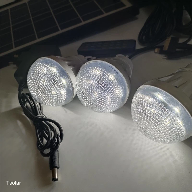 Senderismo brillante Luz Solar LED exterior empuñadura elástica portátil Camping Lámpara de carpa Luz LED de campamento