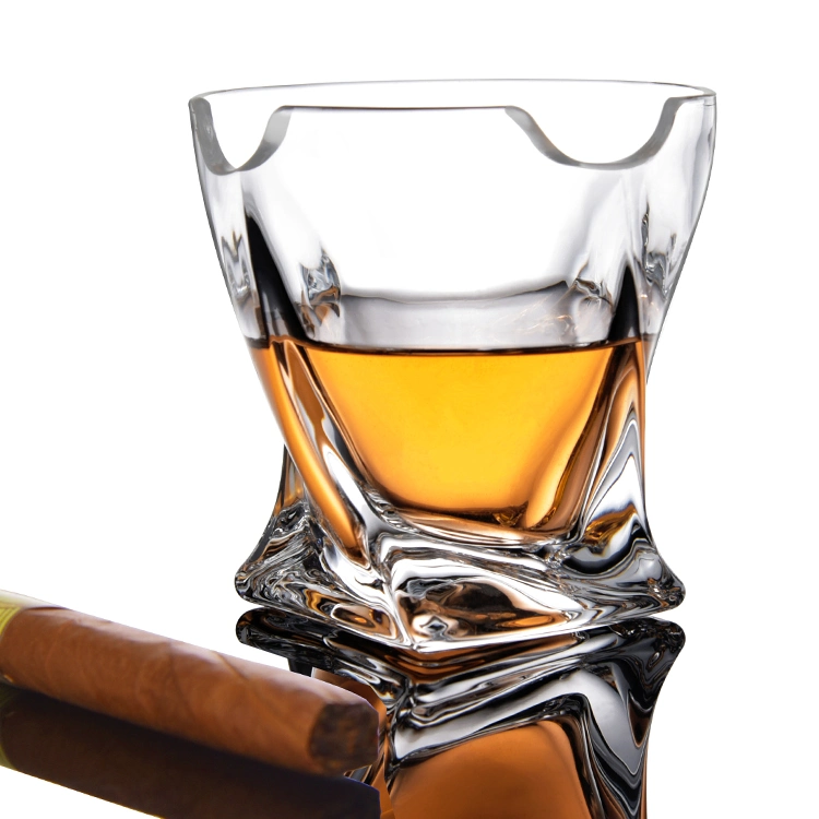 Verres à boire sans plomb verrerie Coupe cigare en verre de whisky torsadée