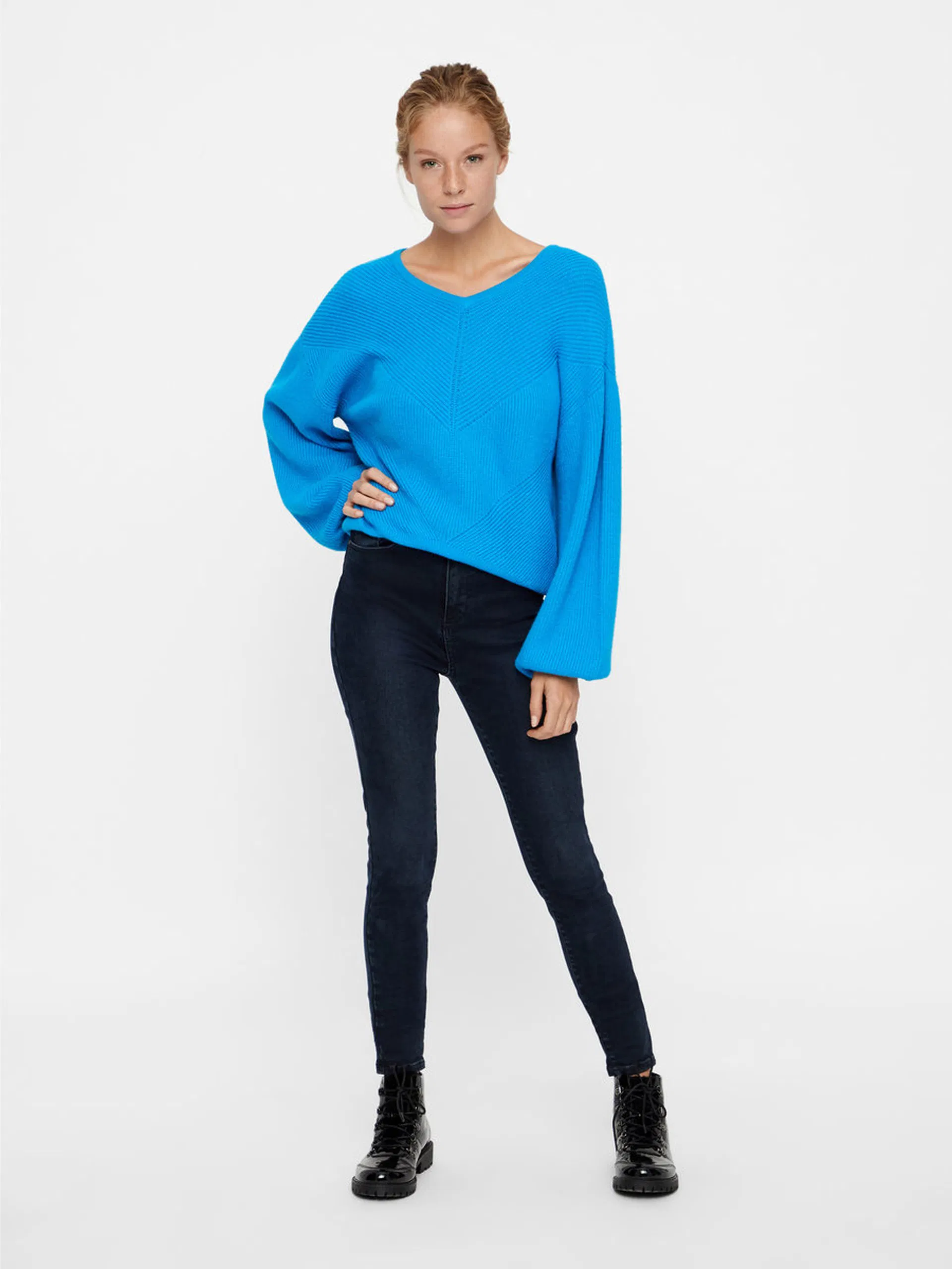 Ladies&rsquor; Round Neck Long Sleeve Fashion Knit Pullover