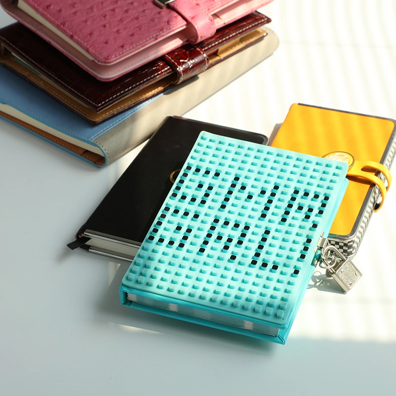 Le format A5 plein cuir synthétique imprimable couvre le bloc-notes d'impression numérique portable