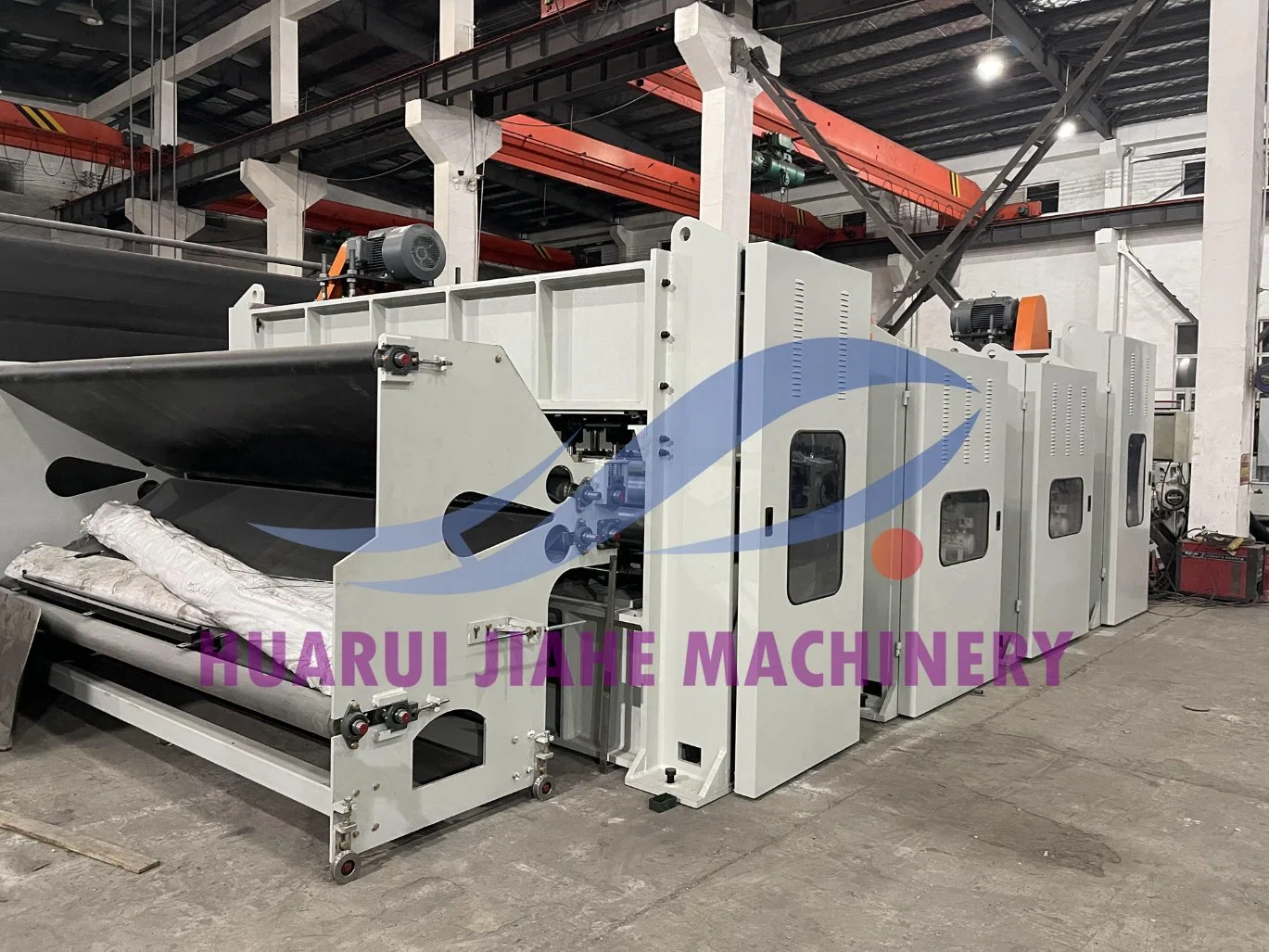 Geotextile Non-Woven Machine for Sludge Desludging and Water Filter Fabric Making Machine Permeable Geomembrane for Pond Liner/Dam/River Embankment