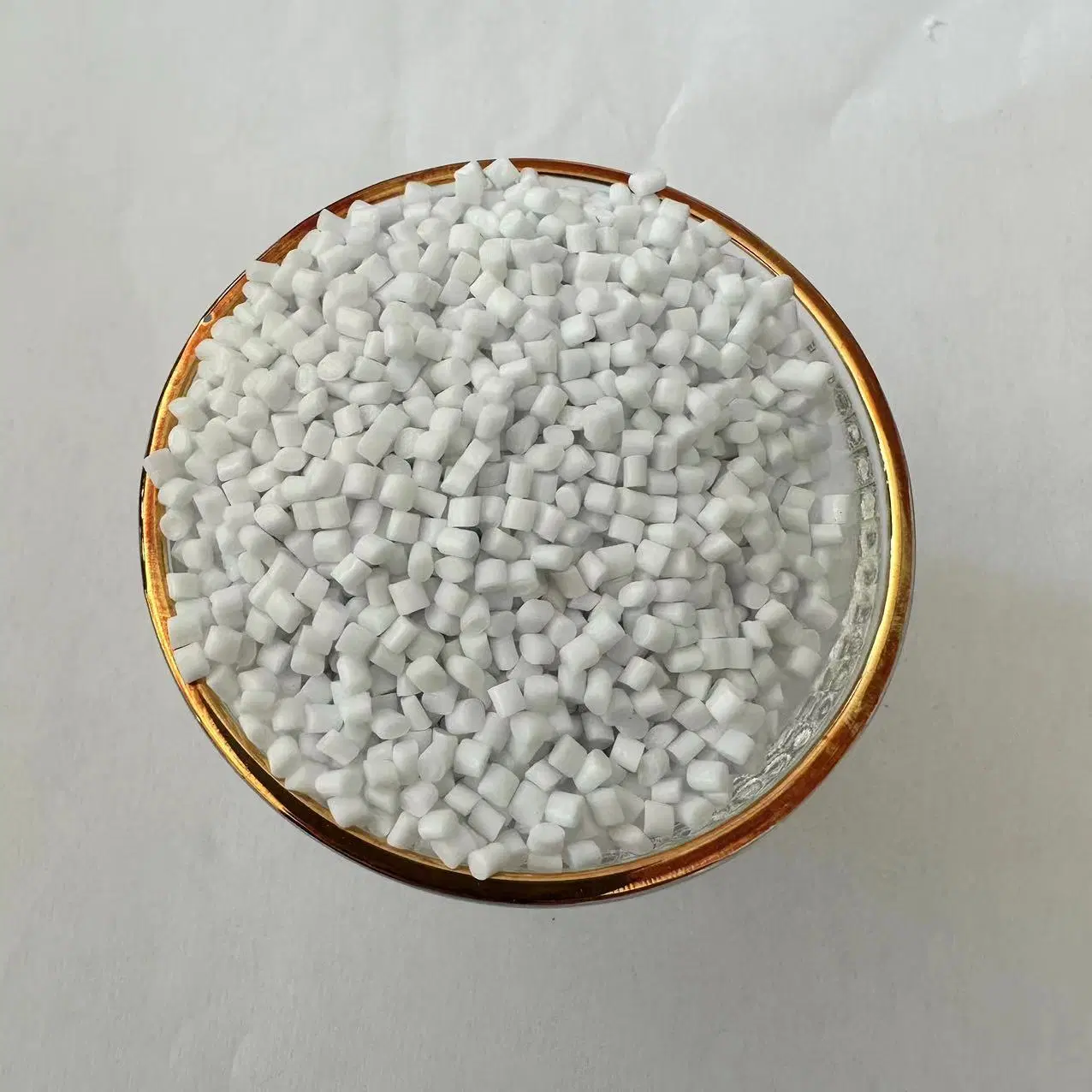 Polyethylene Terephthalate Plastic Granules Raw Material Resin / Fiber Grade Pet Resin Granules