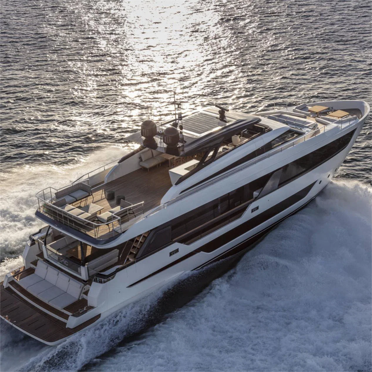 Luxurious High-Quality Yacht with Private Chef and Butler Services