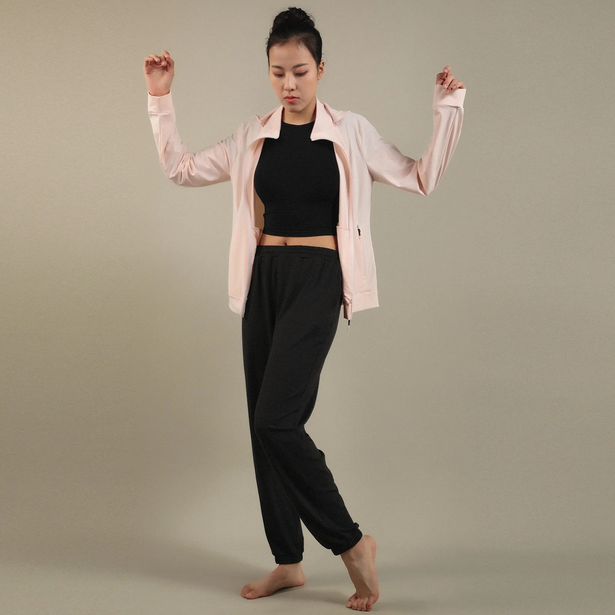 New Product Eco-Friendly Long Sleeve Top Trousers Yoga Suit Recycled Fabric Comfortable Gym Fitness Running Sportswear