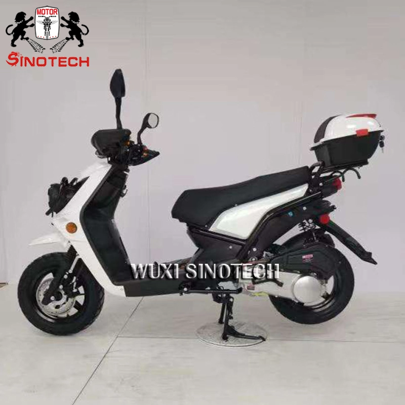 EPA 4 Carrera 2 ruedas fuera de carretera Scooter Mini motocicleta Neumáticos de 12 pulgadas bicicleta para adultos gasolina alimentado por gas motocicleta barata