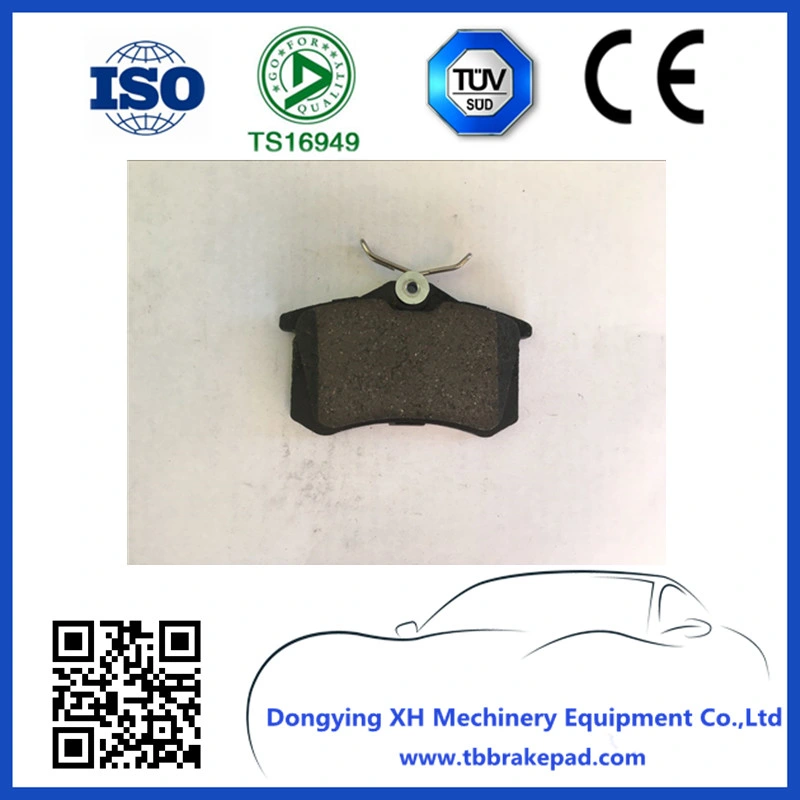 D340 Auto Car Parts Disc Brake Pad Suitable 1h0 698 451 E for Audi VW Gdb1121 Gdb823 4250.56 4251.08 1A0698451 191615415 Peugeot