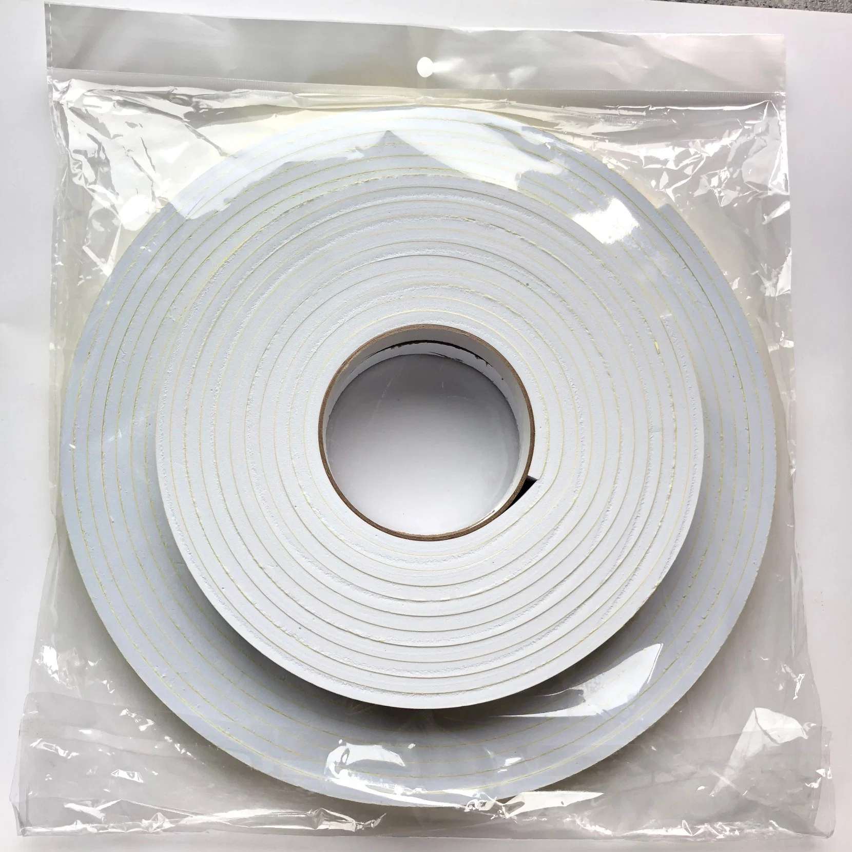 Wholesale/Supplier 5mm EVA Single-Sided Rubber Anti-Collision Sealing Strip Foam Tape