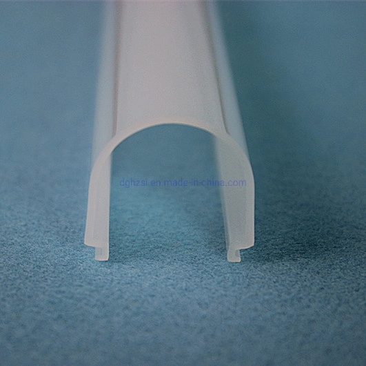 Custom-Made PC Plastic Extrusion Lens for LED Tube Light Housing with Good Price