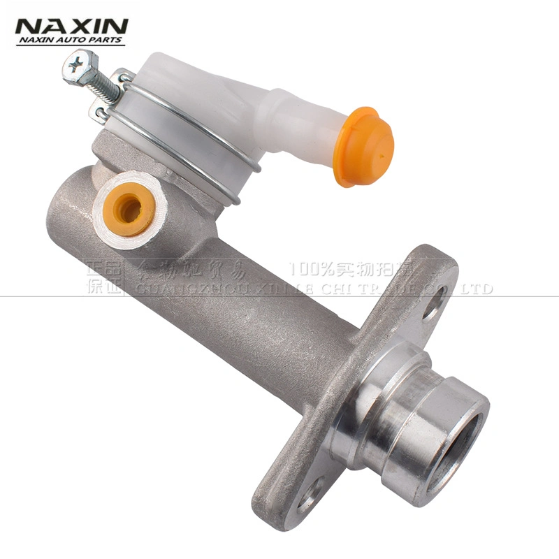 Wholesale/Supplier Auto Clutch Master Cylinder 30610-S9010 for Nissan Civilian/Td42