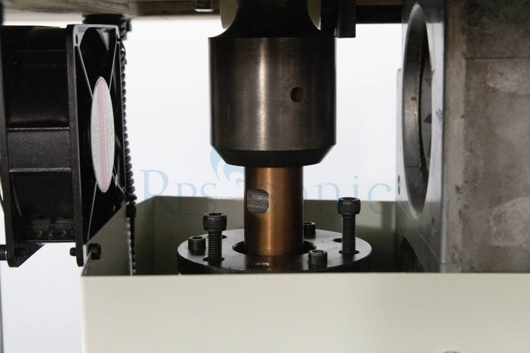 20kHz 1500W Ultrasonic Lace Machine for Nonwoven Cutting and Sealing