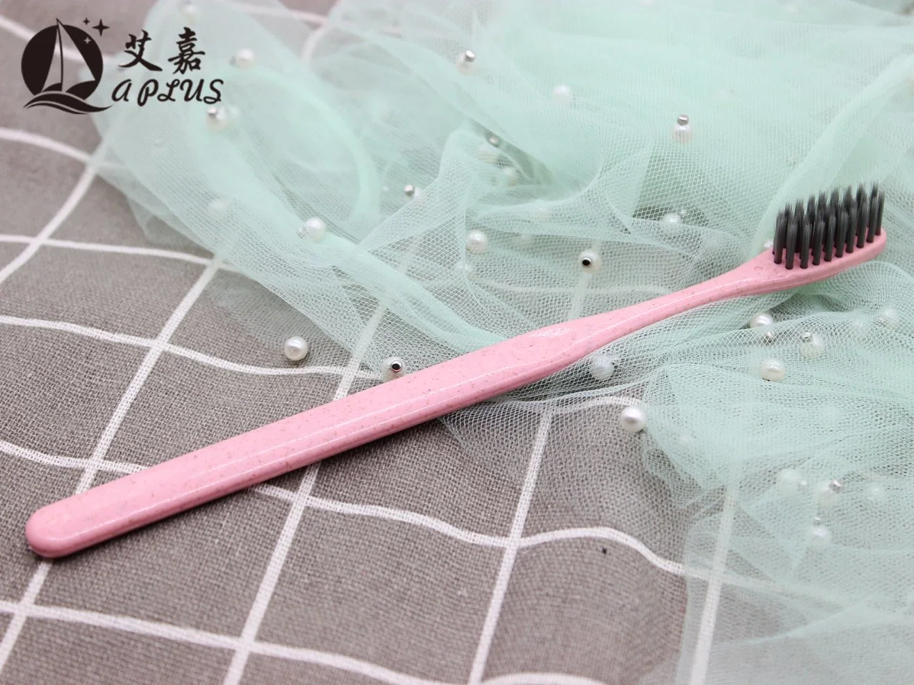 China Gray Disposable Hotel Toothbrush