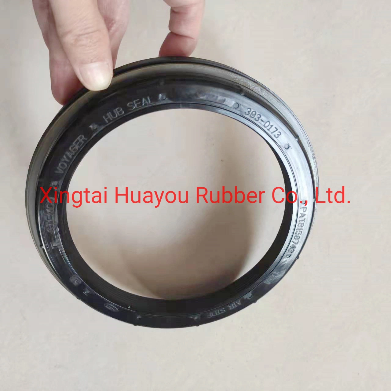 393-0173 Pat. 6158743 Hub Oil Seal for Mack Size 121*160*30mm