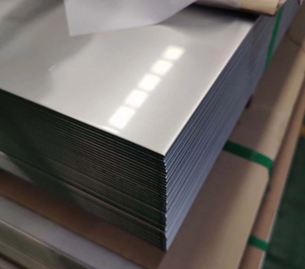 SUS 304 Mill Edge 10mm Weak Magnetic Stainless Steel Plate for Industrial Tanks