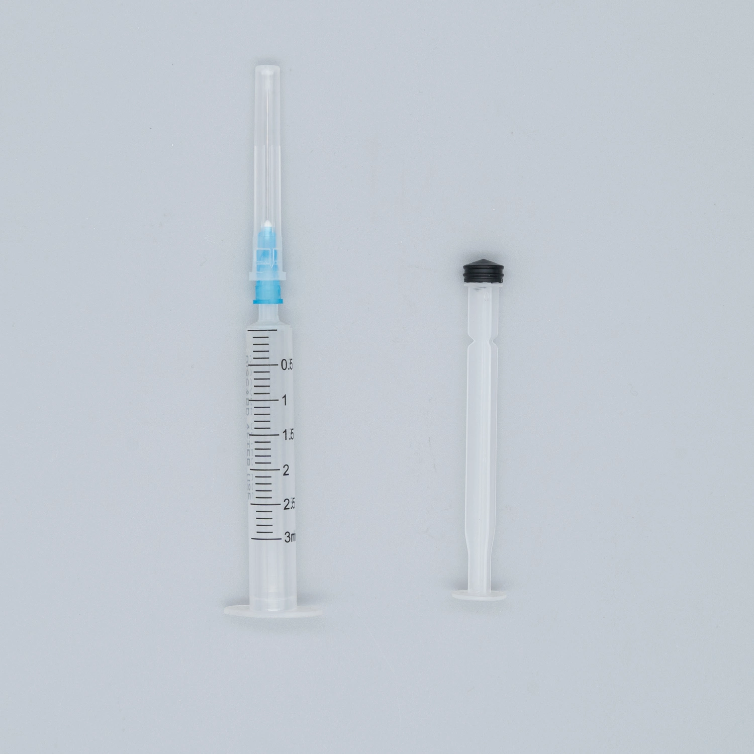 Quality Disposable Three Parts Syringe with Needle