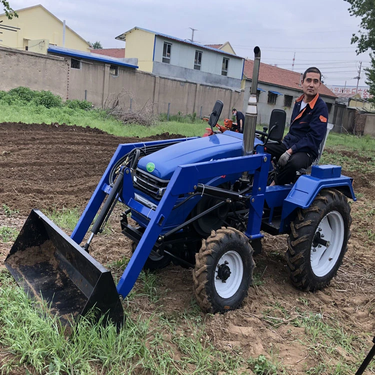 12HP/15HP/ 18HP/20HP/25HP Chinesischer Rasenmäher Preiswerter Preis 4X4 Mini Klein Kompakter Landwirtschafts-Traktor mit Frontlader und Heckzackenhacker