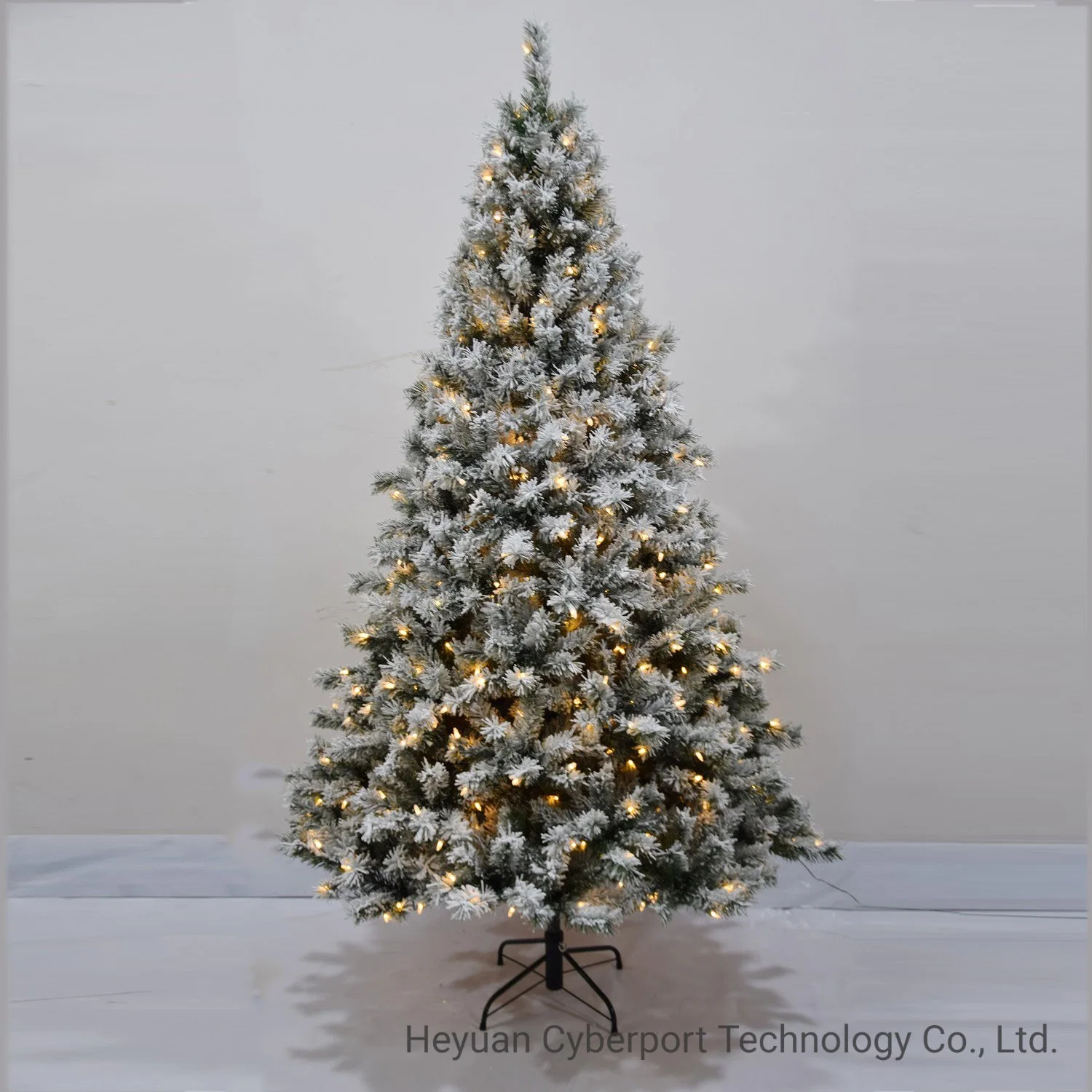 Low Price 7.5FT Artificial Gaint Hinged Tree with Multi Color Light for Christmas Day