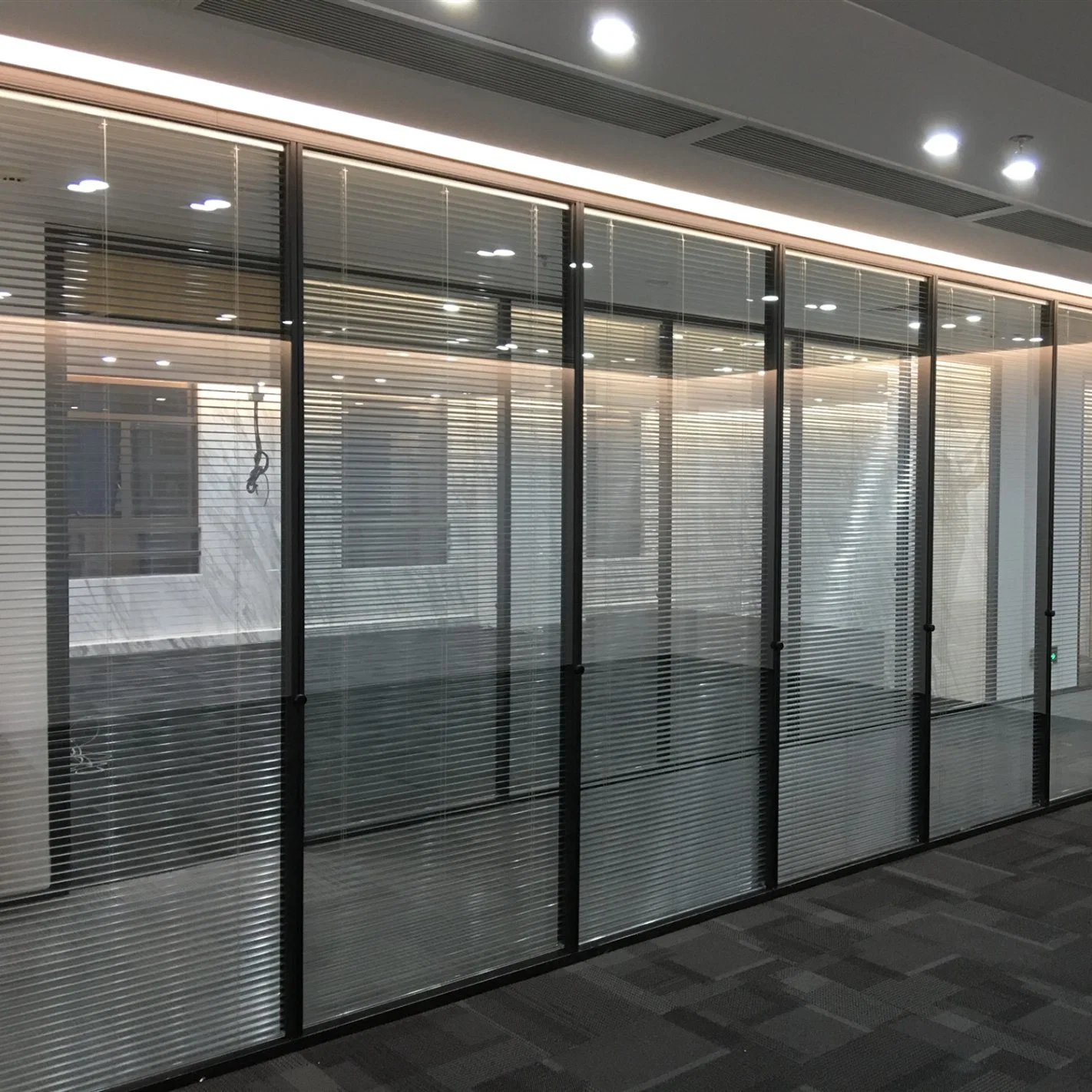 Customized Soundproof Interior Glass Wall Systems for Office/Conference Room/Meeting Room