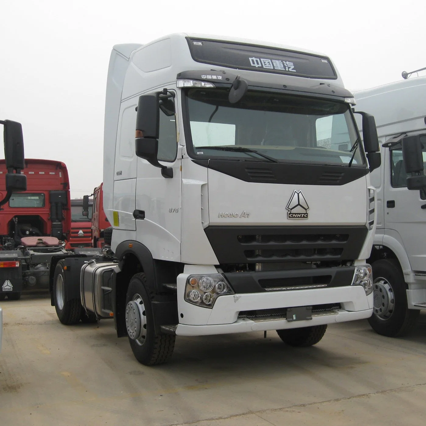 Sinotruk HOWO A7 6X4 40 طنًا متريًا 420HP Head Head Head Heavy Head Head Head Head Heavy Head/New شاحنة الجرار