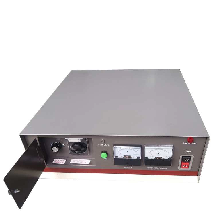 Fbulgen-001 Ultrasonic Frequency Signal Generator 2000W Pzt Generator for Transducer Cleaning