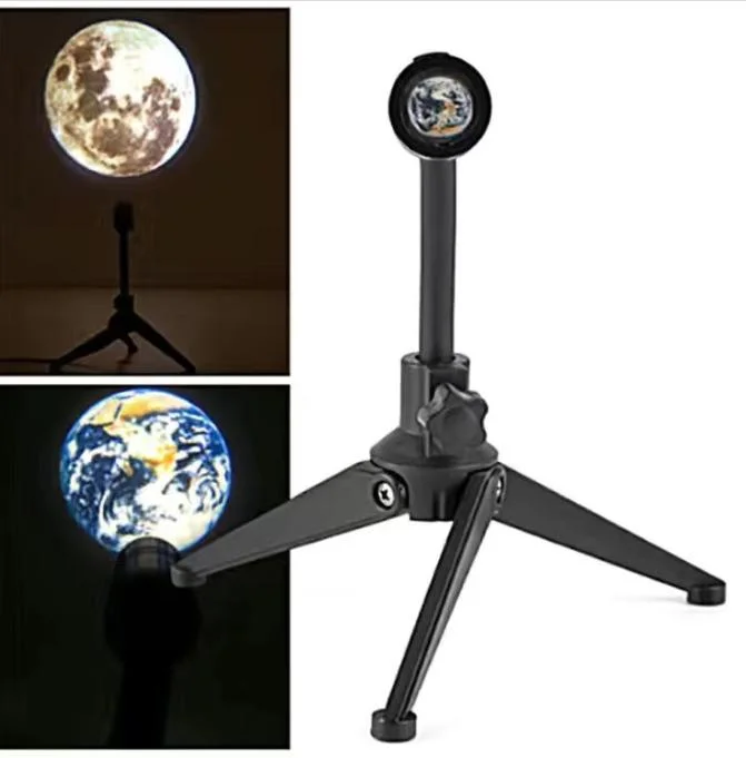 Hot Sale Home Decorative Project Mood Lighting Earth Moon Indoor Night Project Lamp 360 Degree Rotating USB Night Mood Projector