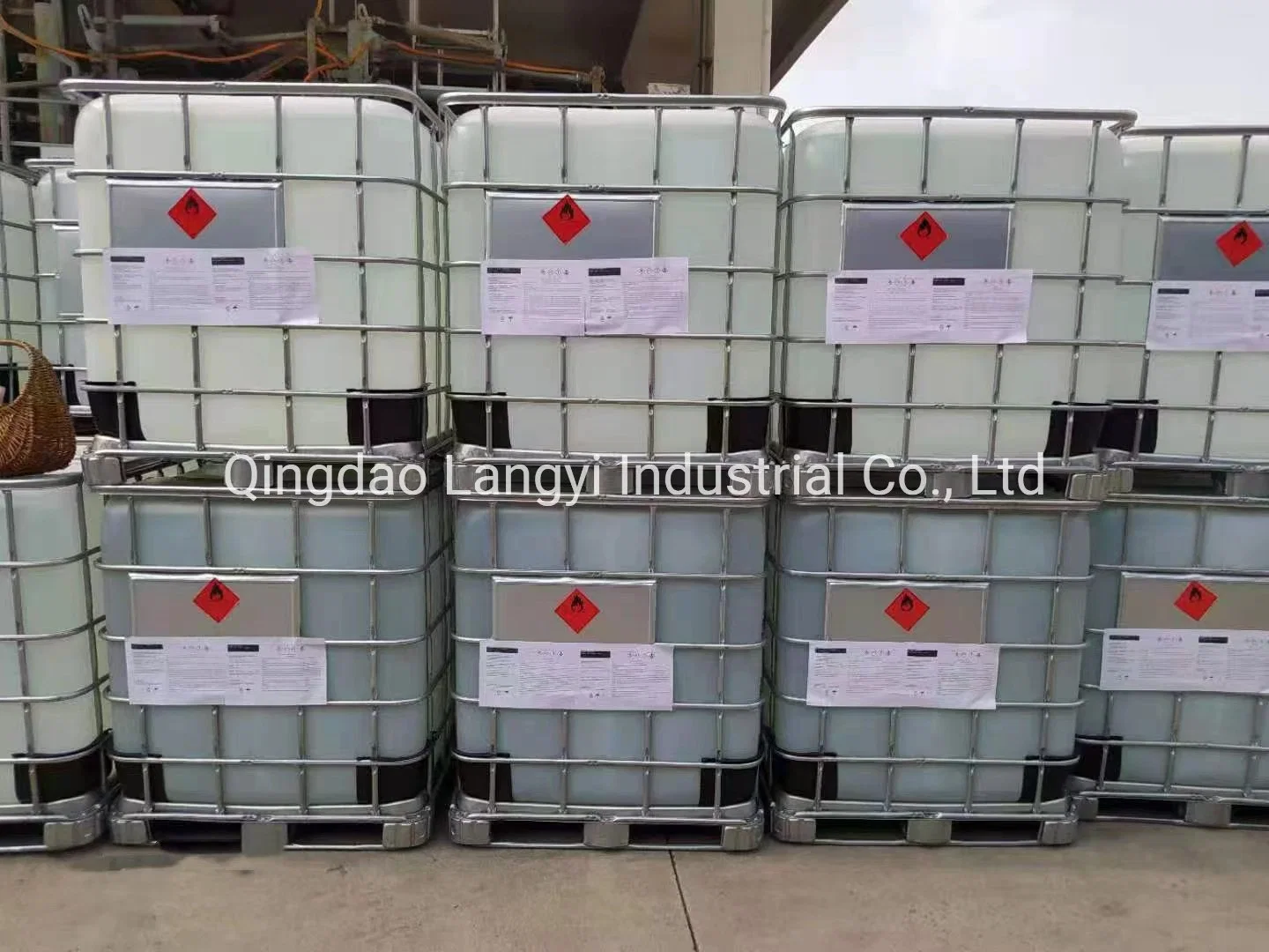 China Naoh Liquid Sodium Hydroxide Solution Packing in IBC Liquid Alkali