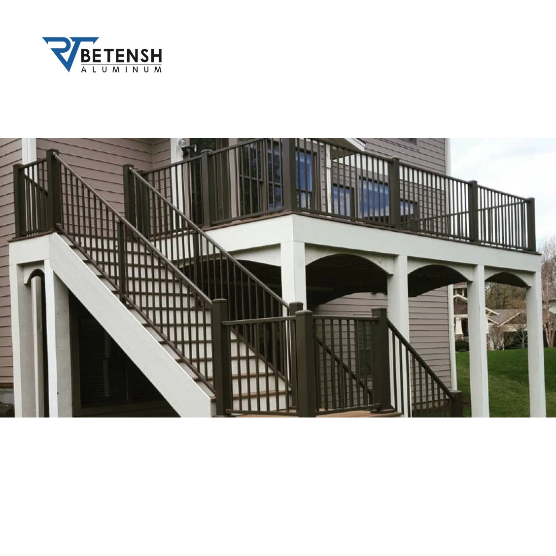 6063 Alloy Aluminum Power Coated Black/White Staircase Hand Luxurious Decorative Pipe Design Aluminium Stair Handrail System Deck Railing for Stairs/Balcony