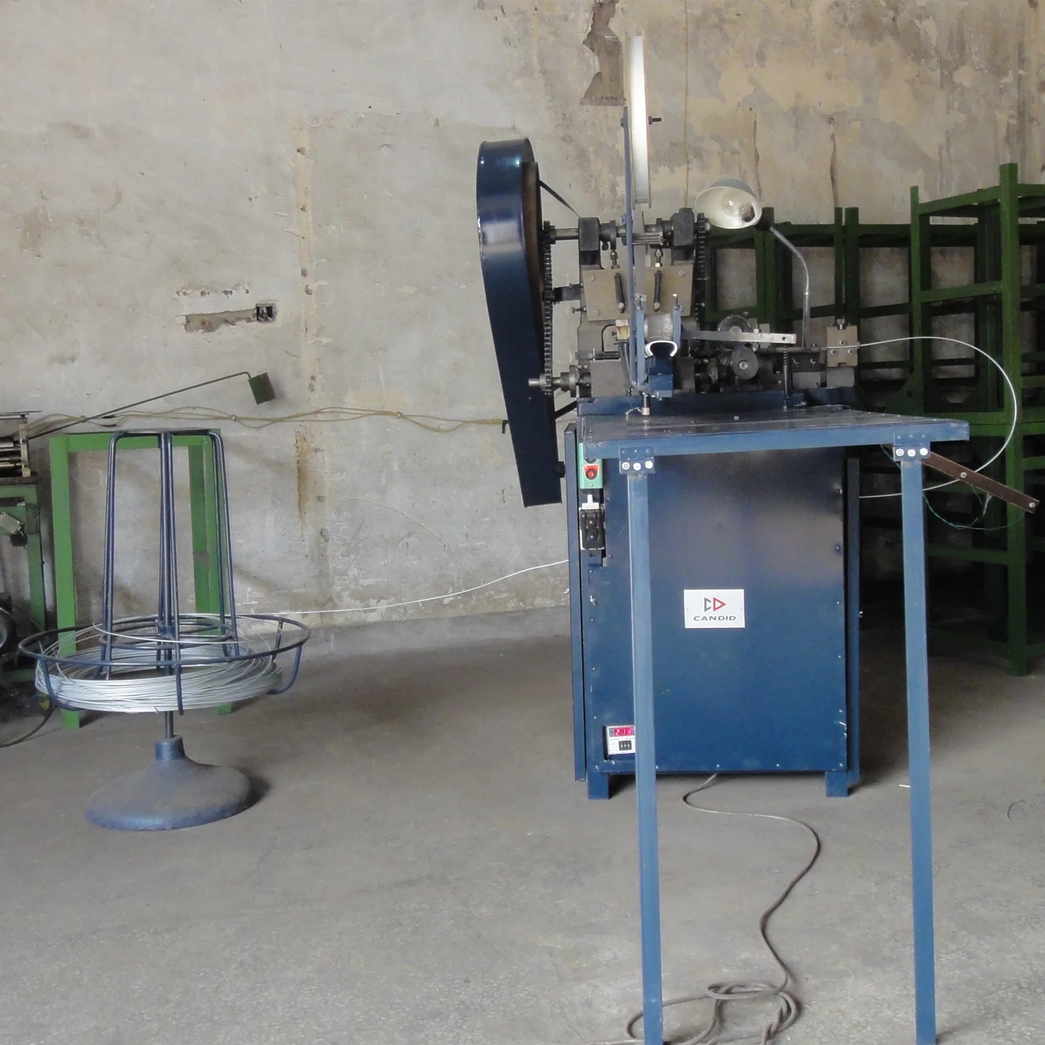 Used in Gun C Ring/ Hog Ring Making Machine Staple Making Machine for Construction Gabion Box