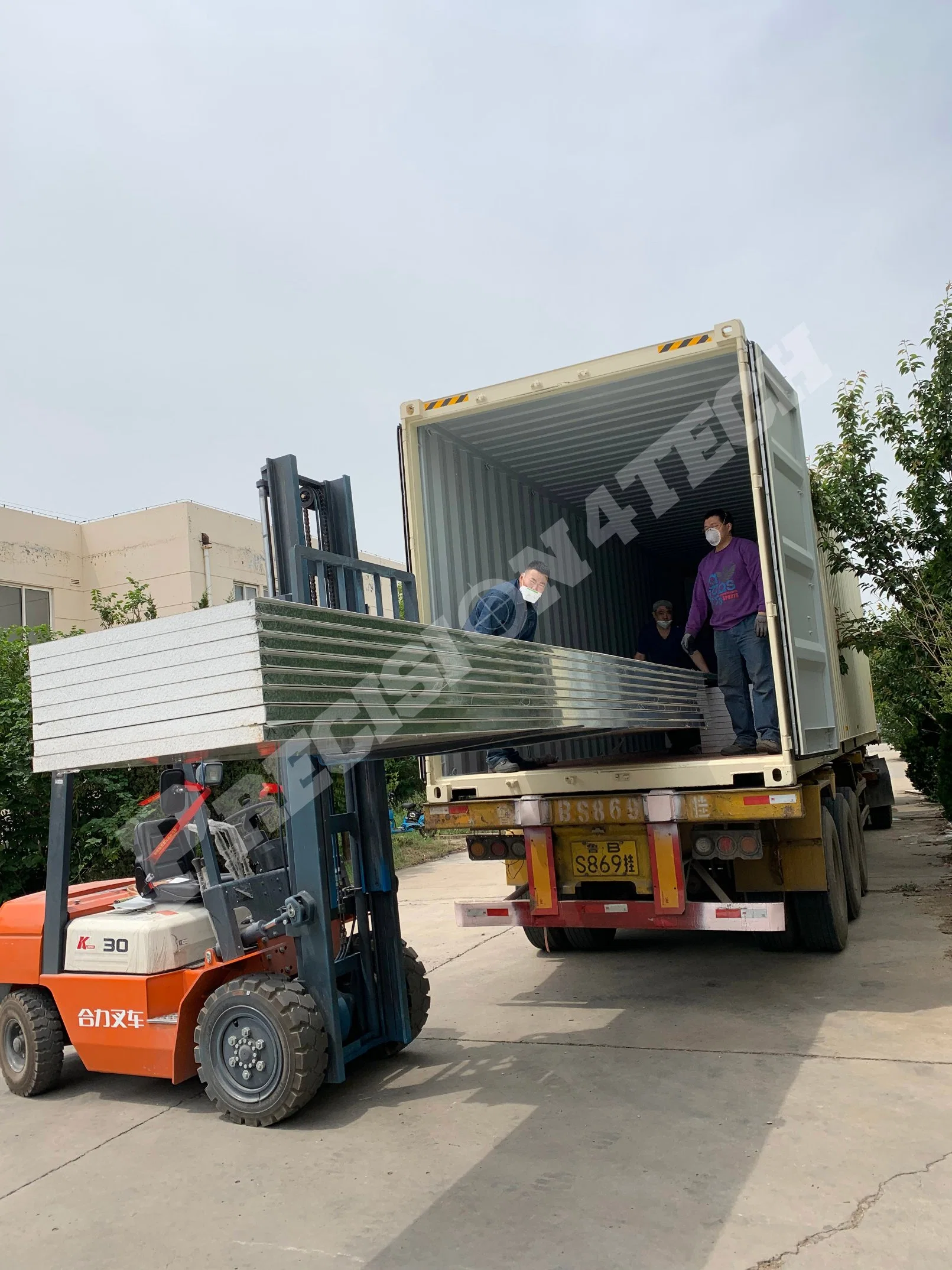 Factory Customized Wholesale/Supplier Diesel/Electric Heating Car/Truck Spray Booth Paint Cabin and Baking Oven with Basement in Stock Quick Delivery/Lift/Wheel Balancer