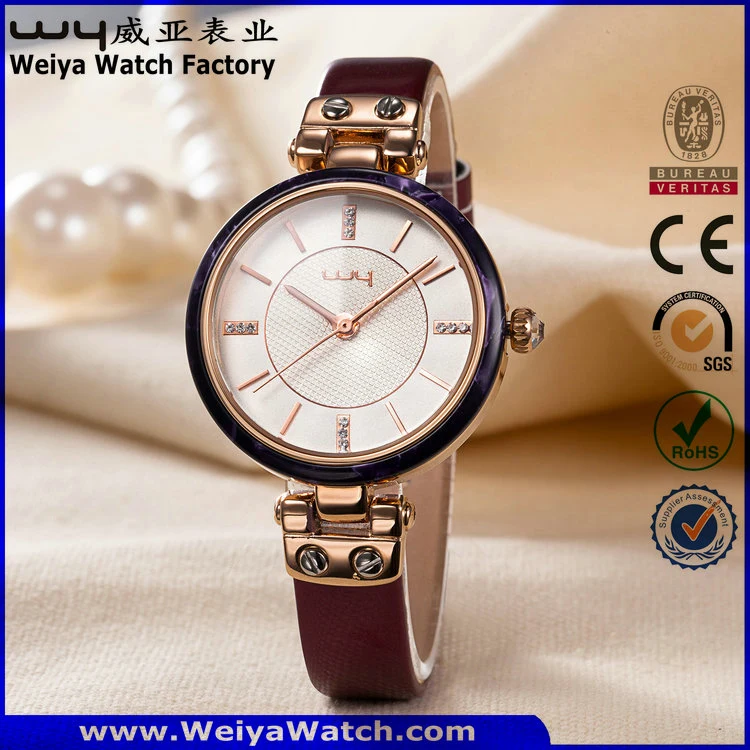 Fashion Vogue Leather Strap Quartz Ladies Wrist Watch (Wy-100D)