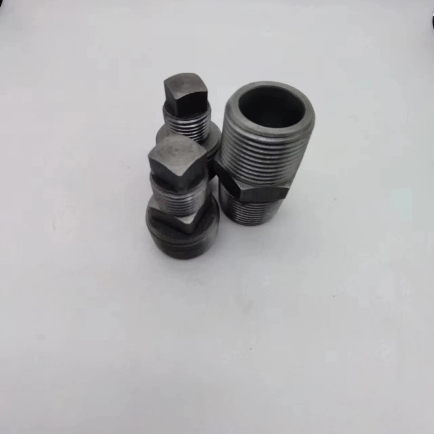 A105 Carbon Steel Hex Nipple Pipe Fitting Threaded Connection