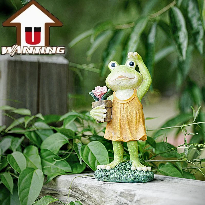 Funny Frog Resin Animal Decor Figurine Ornament Garden Yard Cute Christmas Decor