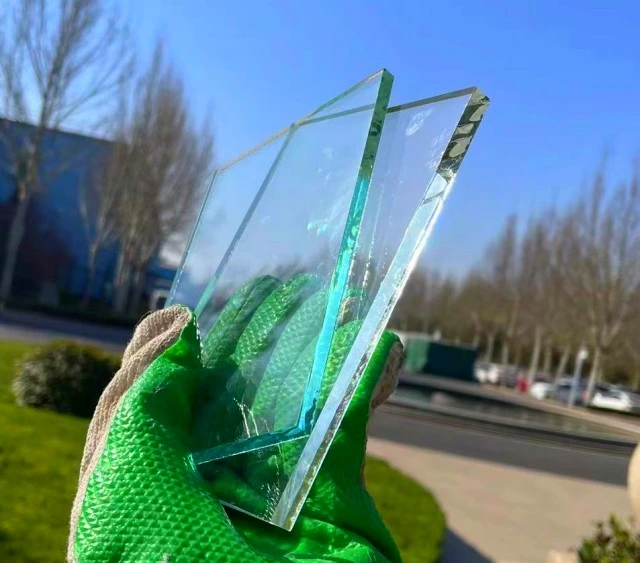 Ultra Clear Glass for Car Window, Ultra Clear Glass for Buiding, Intelligent Floating Windows Product