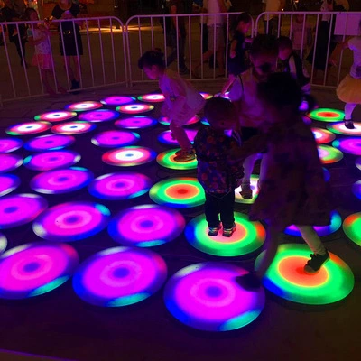 LED de azulejos discoteca LED de iluminação de palco Piso de dança de vídeo 3D de Dança do espelho na China por grosso