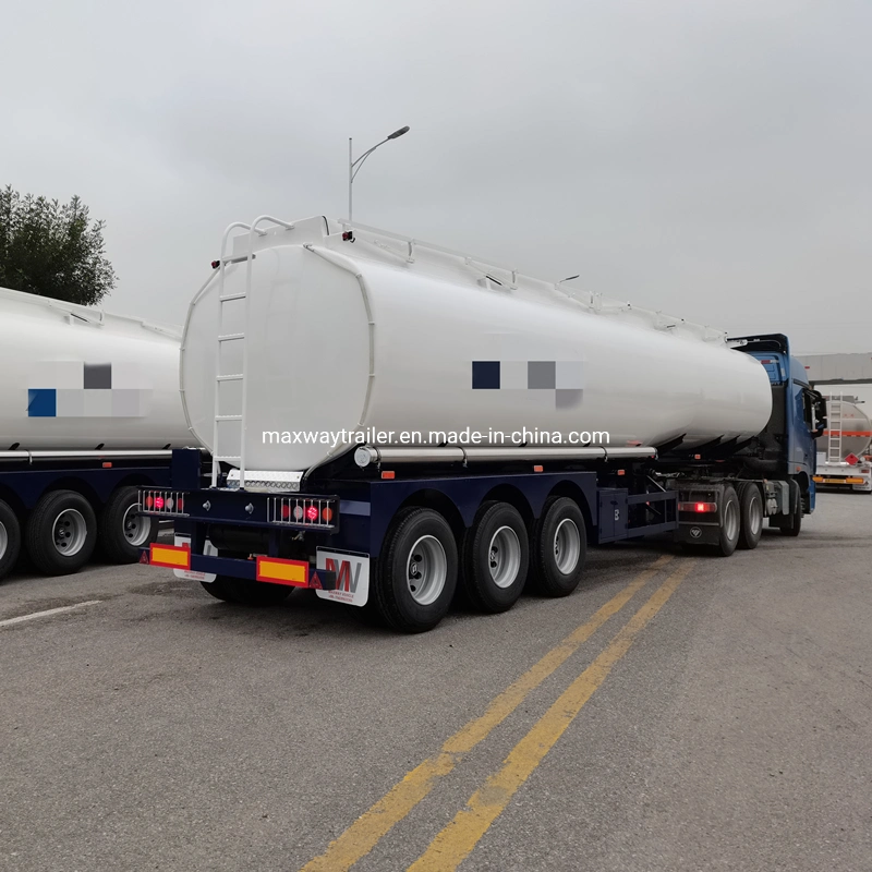 Tri-Axle 44000 Liters Fuel Tanker 6 Compartments Petroleum Road Tanker Truck