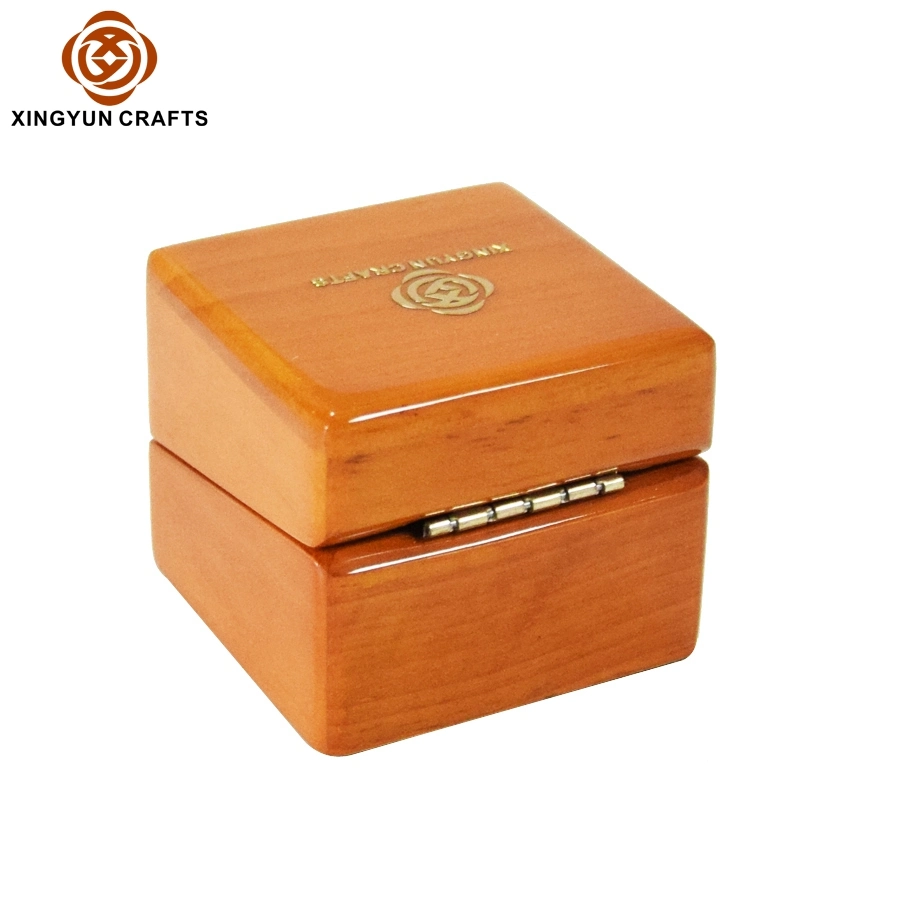 Special Luxury Wooden Glossy Ring Packing Box Wood Package Gift Box Wholesale/Supplier