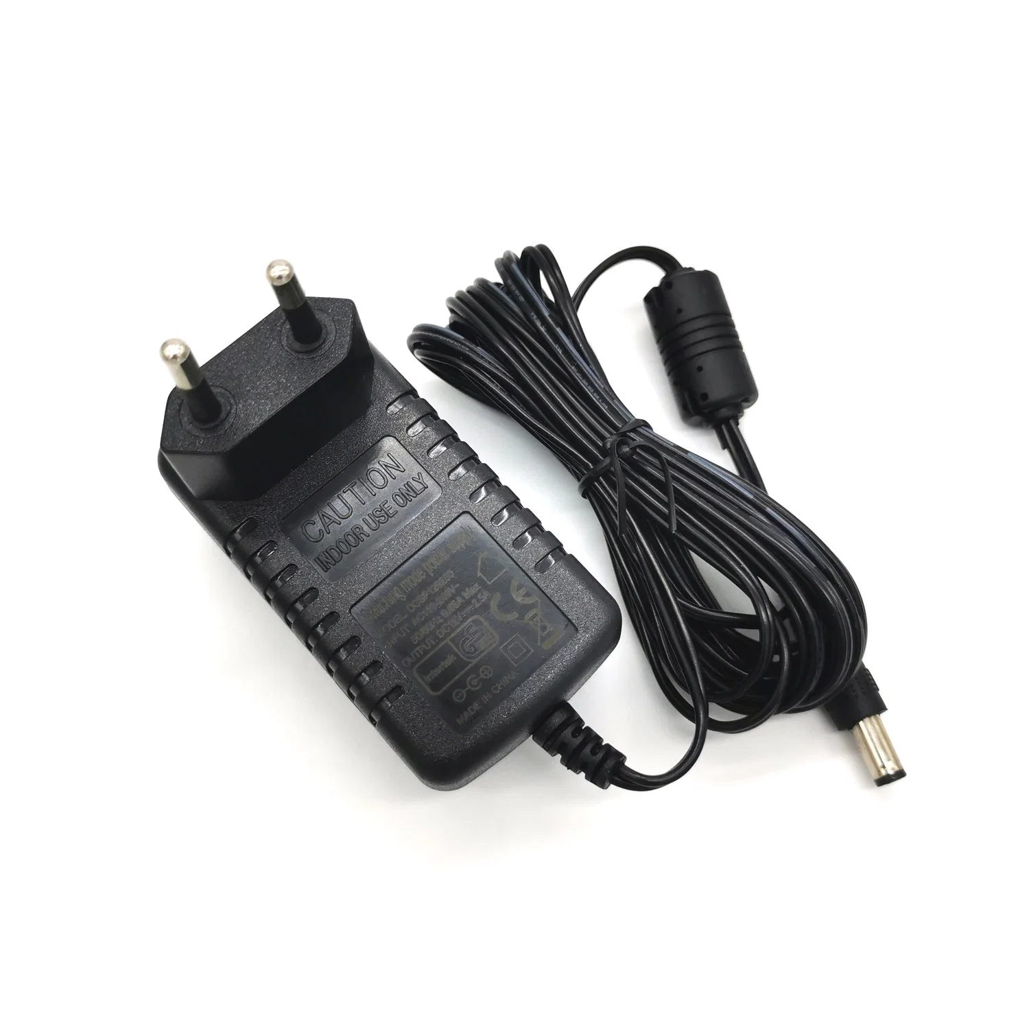 Fábrica de teléfonos móviles Outlet Nueva modernización de la venta caliente estilo 12V 2,5A Adaptador de CA