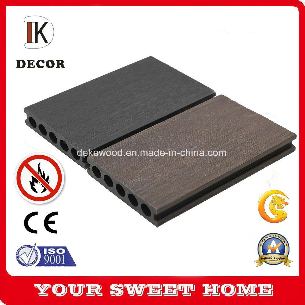 Classic WPC Outdoor Deck Co-Extrusion Type Builiding Material