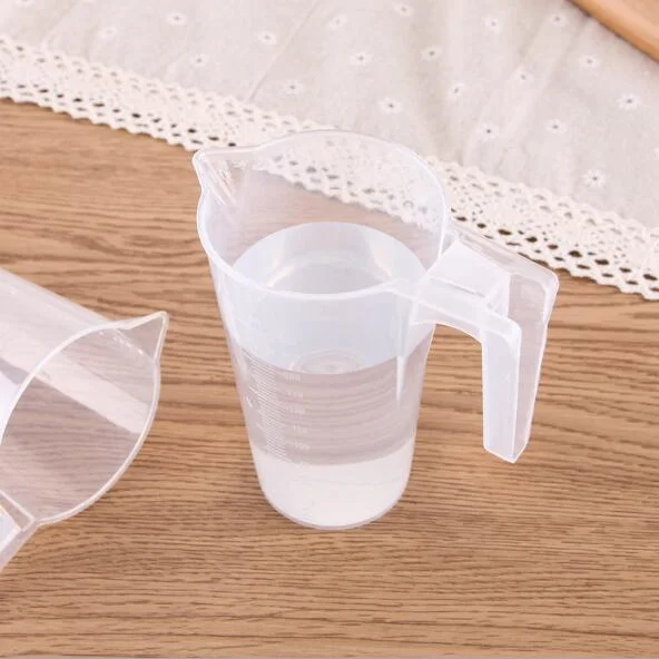 250ml Stackable Plastic Pitcher for Baking or Lab