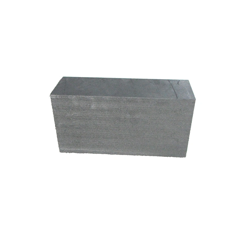 Densité 1,75g/cm3 Grande taille 740*400*2300mm Bloc graphite