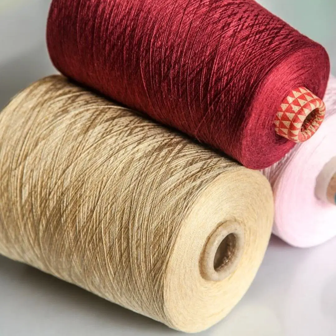 28 nm / 2 algodão de viscose com extremidades em seda fio tingido anel de fiada Fábrica Atacado