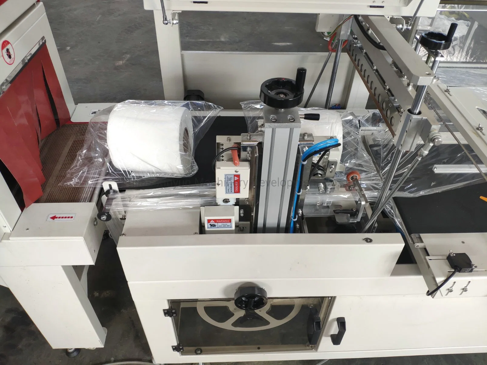 Automatic Hrt Roll Maxi Roll Tissue Paper Rewinding Machine Production Line