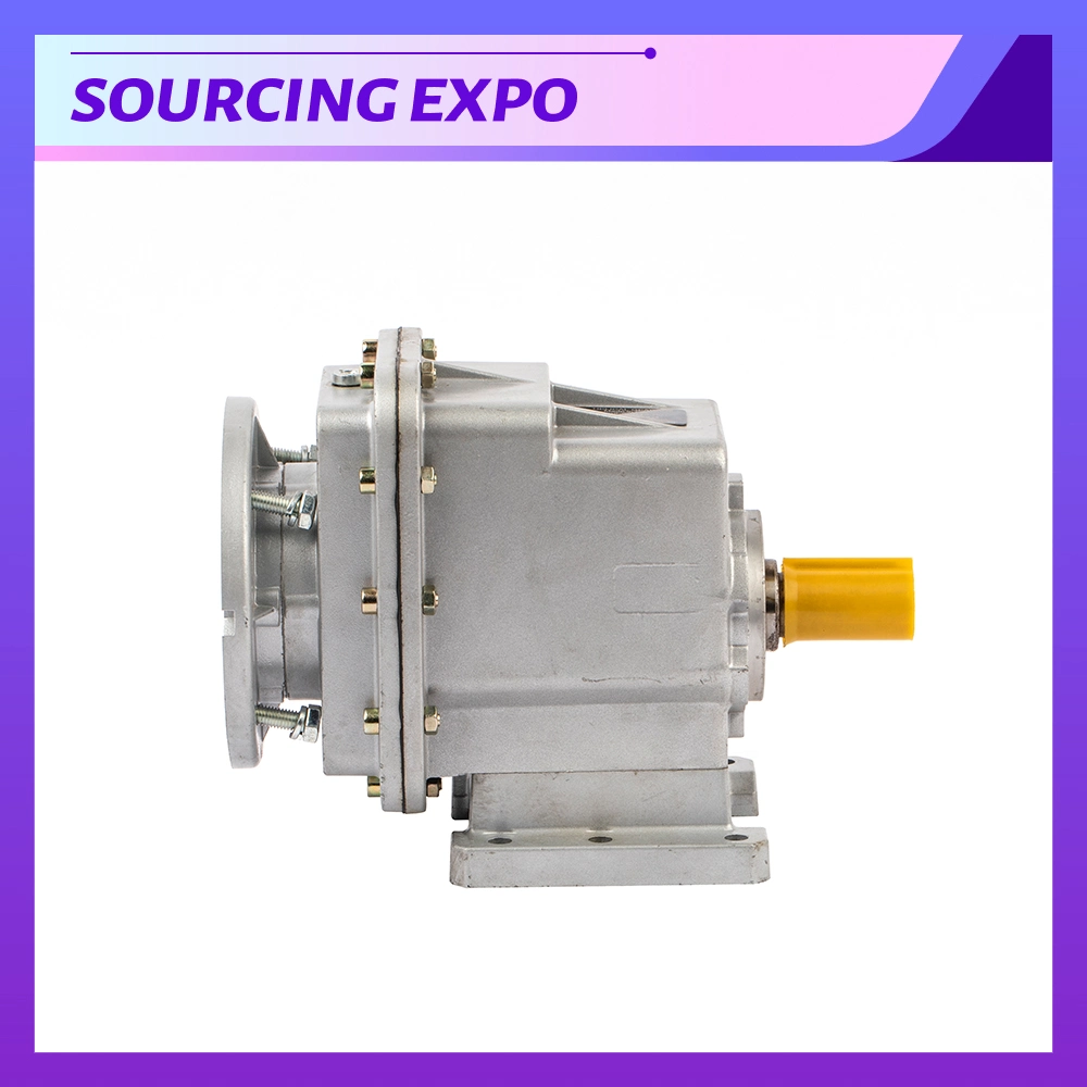 High Precision Planetary Gearbox Right Angle Square Flange Helical Gearbox Planetary Reduction Gearbox Round Flange Transmission Gearbox for Servo Motor